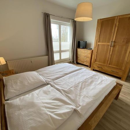 Appartamento Bootshaus/ Holzdeck Rostock Esterno foto