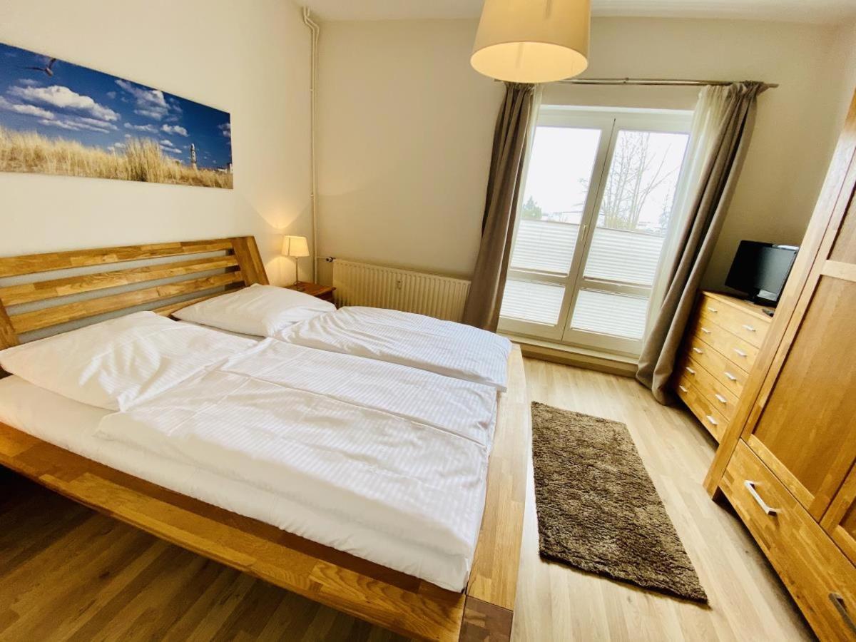 Appartamento Bootshaus/ Holzdeck Rostock Esterno foto